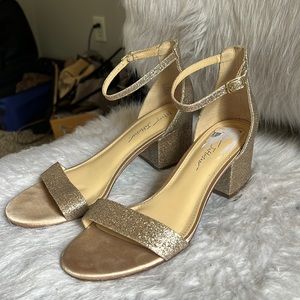 Betsy Johnson Kitten Heels